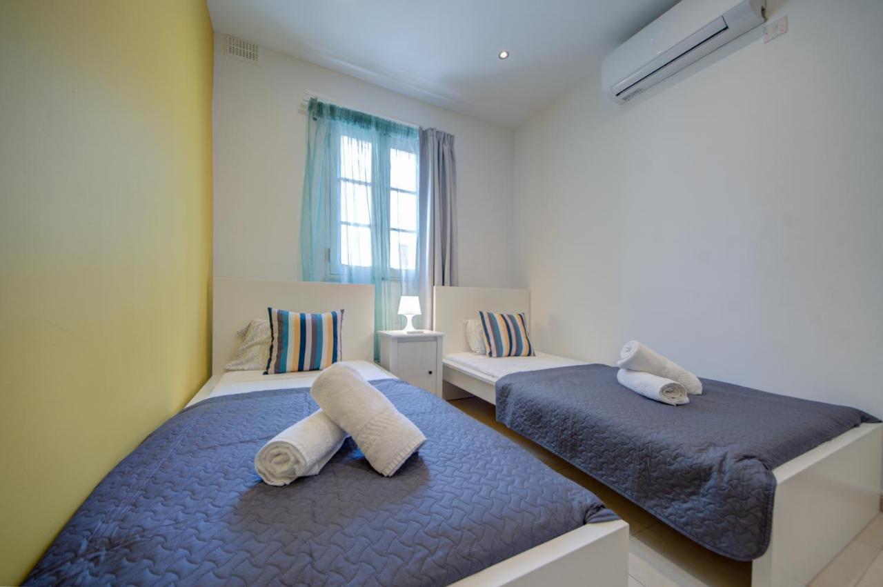 Azure Haven - Gzira Apartments And Penthouse By Shortletsmalta Εξωτερικό φωτογραφία