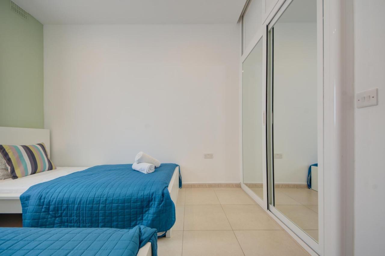 Azure Haven - Gzira Apartments And Penthouse By Shortletsmalta Εξωτερικό φωτογραφία